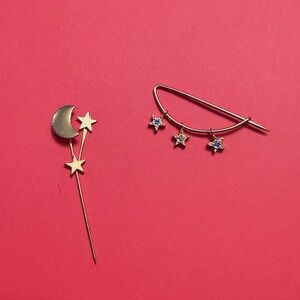 Gold Moon and Star pin Set
